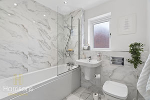 Photo 16- click for photo gallery